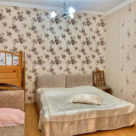 博尔若米Natali'S House公寓 外观 照片