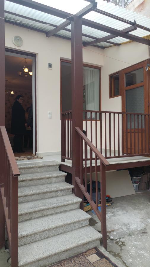 博尔若米Natali'S House公寓 外观 照片